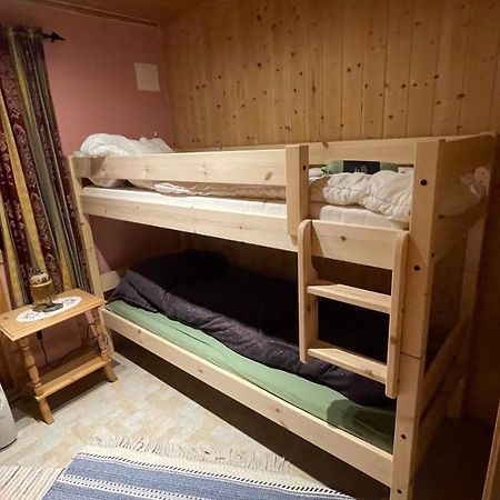 Koselig Hus I Sentrum Av Olderfjord Russenes Luaran gambar