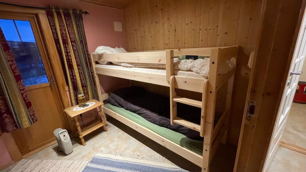 Koselig Hus I Sentrum Av Olderfjord Russenes Luaran gambar